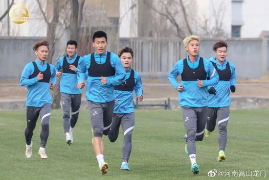 久久狠狠一本精品综合网
