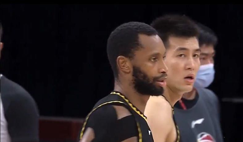 加勒比女海盗免费观看